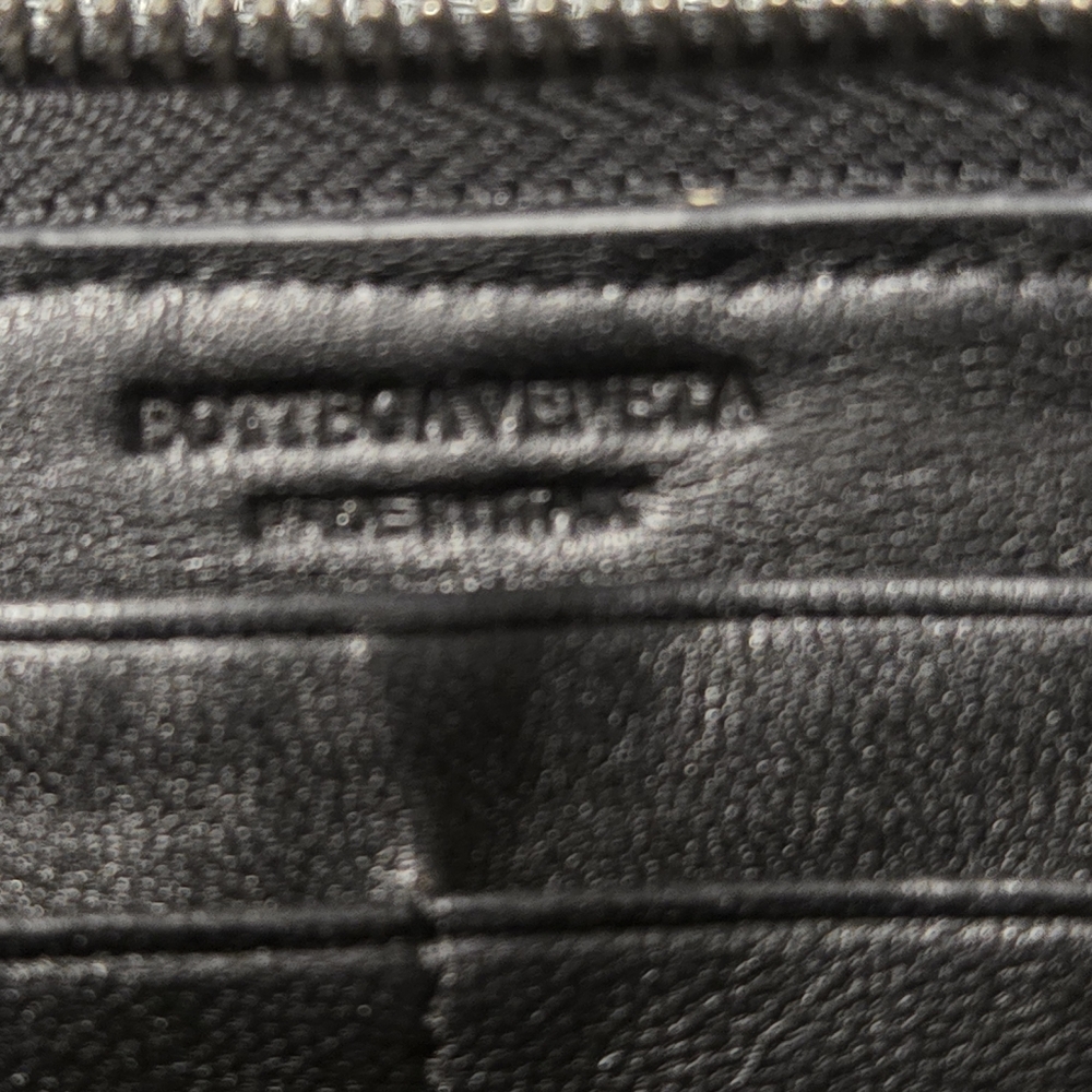 Bottega Veneta Black Intrecciato Leather Wallet - Picture 10 of 13